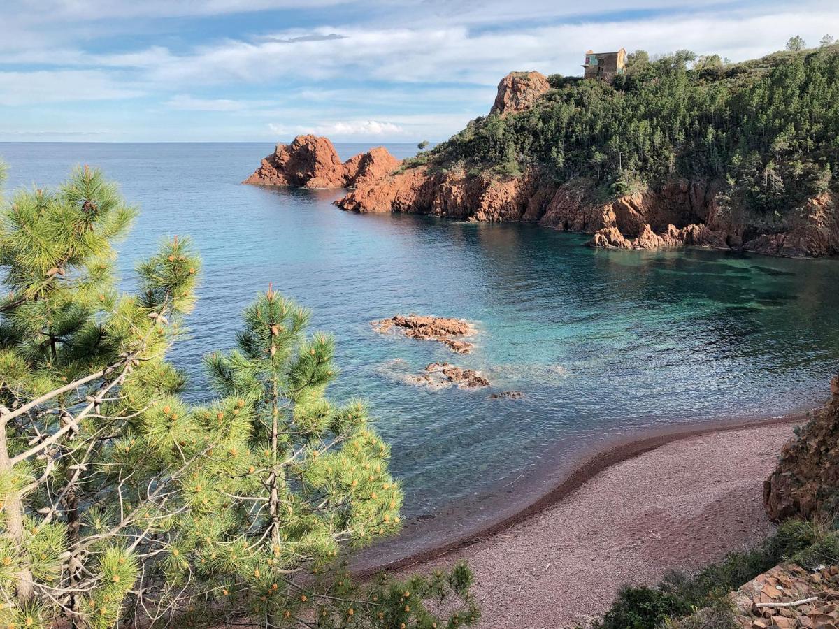 Totolulu Cannes Blue Corner Экстерьер фото
