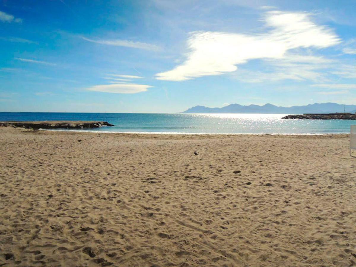 Totolulu Cannes Blue Corner Экстерьер фото